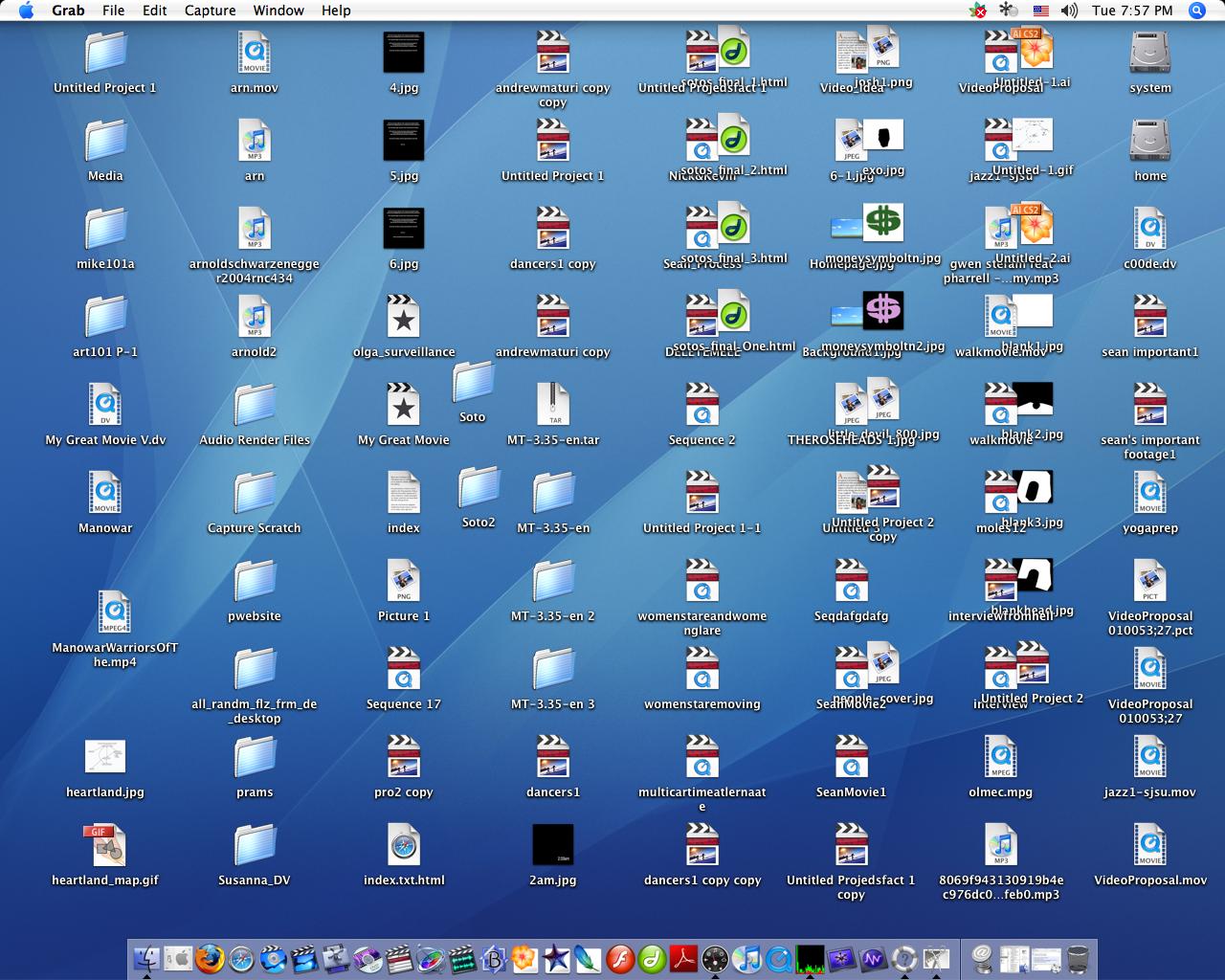 messy desktop image